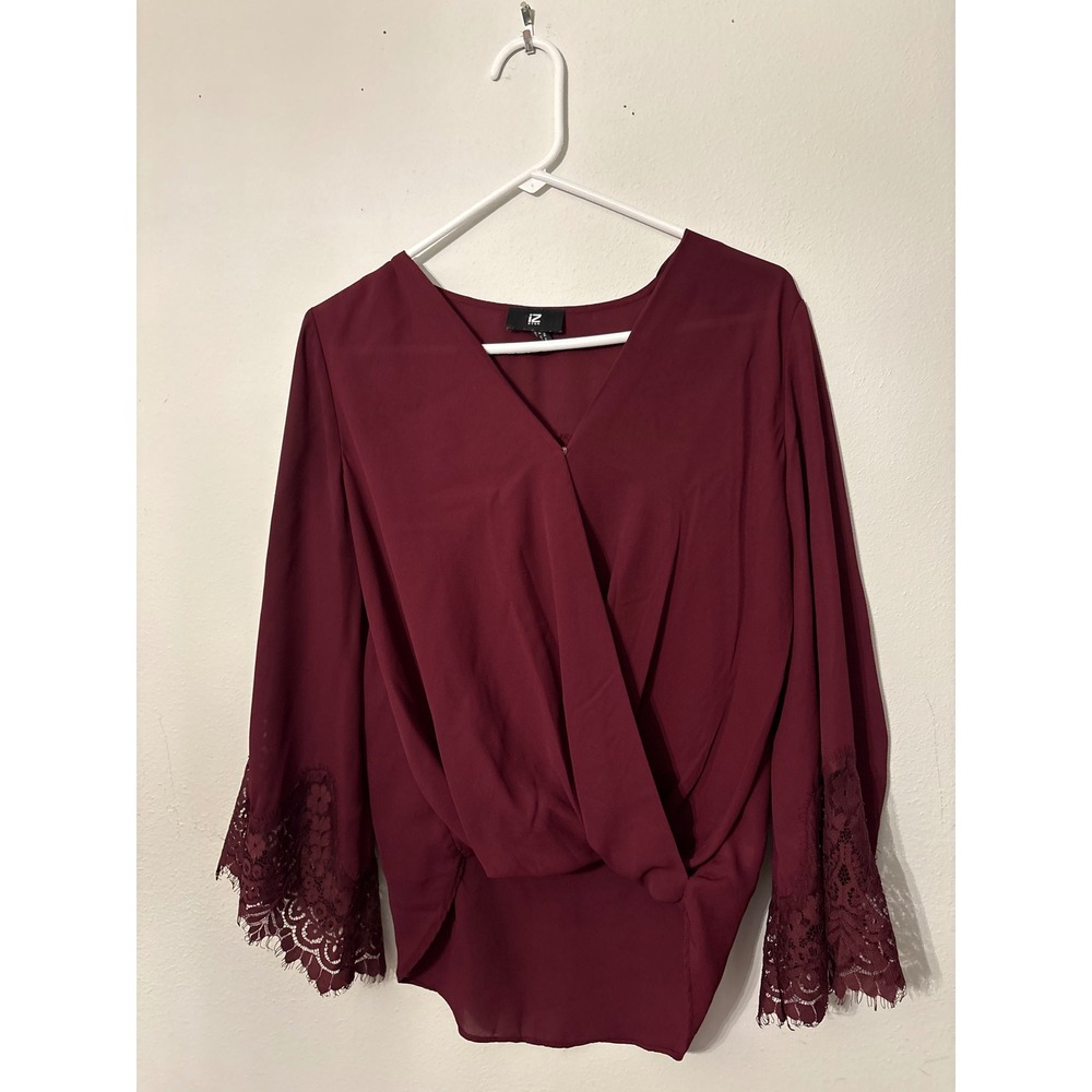 IZ Byer Blouse Womens Medium Burgundy Excellent Lace Trim Surplice Wrap Top